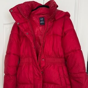 GAP Women's Vibrant Red Puffer Coat